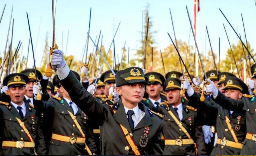 Karaca'dan Teğmenlere Destek: Cumhuriyet'in Kazanımlarını Savunuyoruz