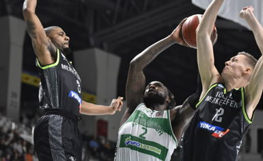 Merkezefendi Basket, Bursaspor'a Yenilerek 7. Haftayı da Galibiyetsiz Geçirdi