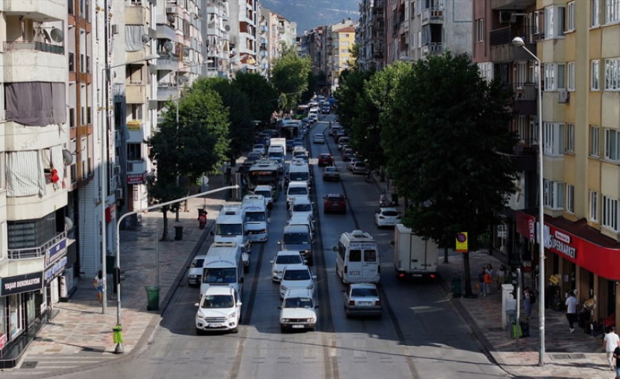 Denizli Ulaşımda İki Yeni Dönüşüm: Toplu Taşımaya Özel Şeritler ve 'Park Et Devam Et' Projesi Başlıyor